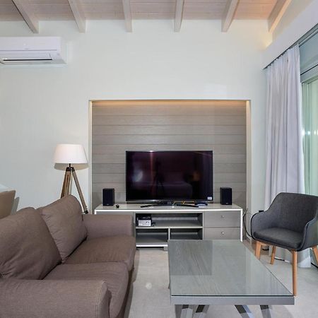 Paxos Luxury Living Junior Suites Гайос Екстериор снимка