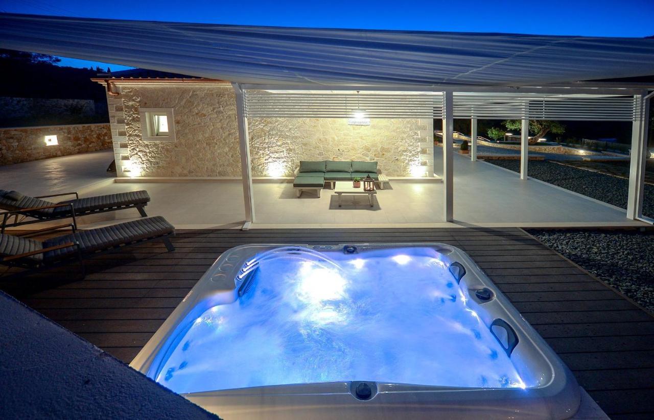 Paxos Luxury Living Junior Suites Гайос Екстериор снимка