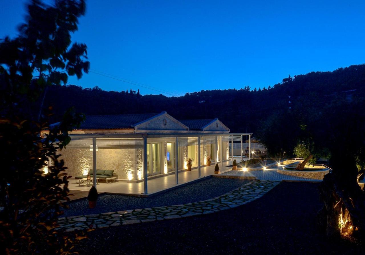 Paxos Luxury Living Junior Suites Гайос Екстериор снимка