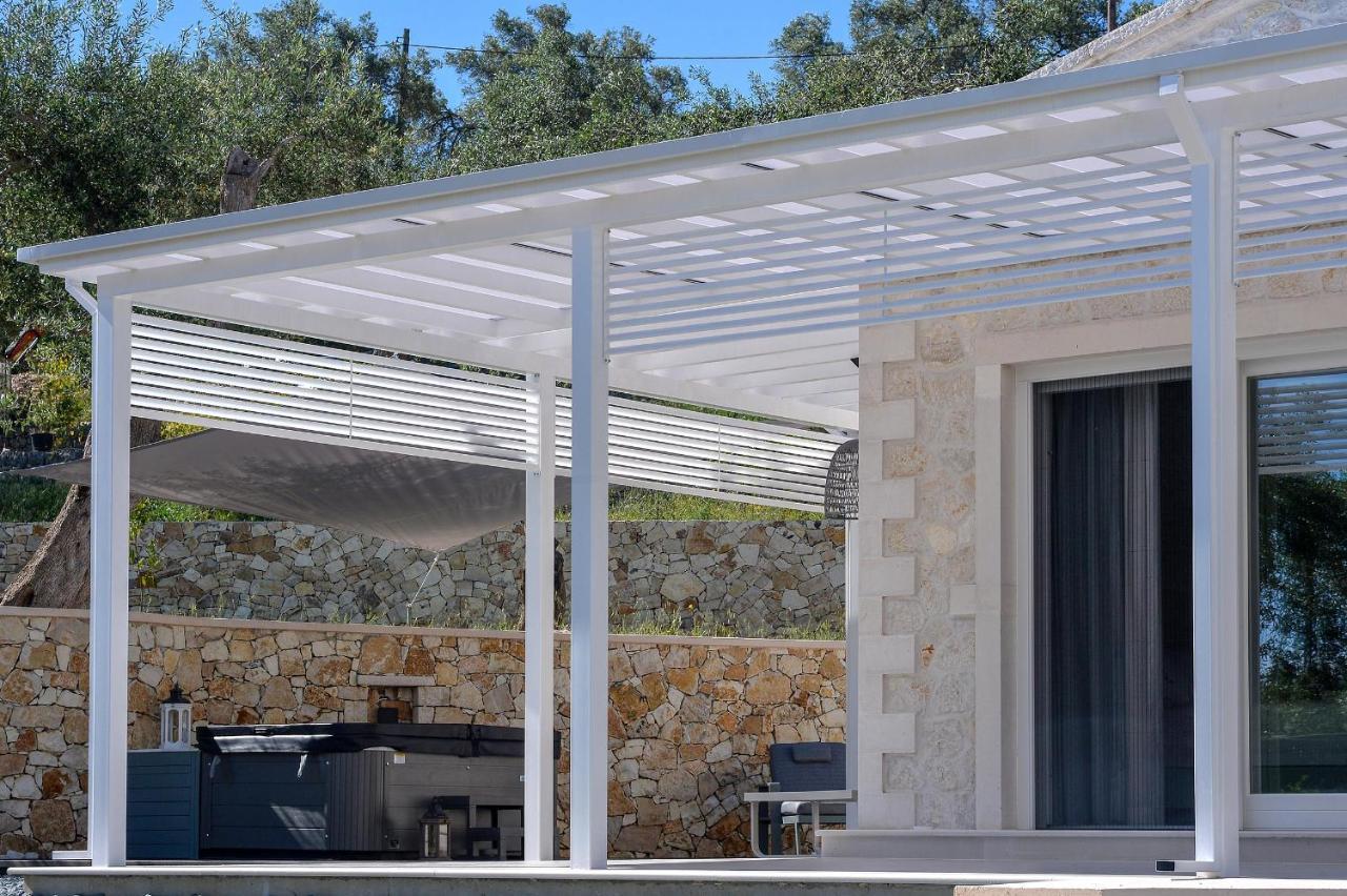 Paxos Luxury Living Junior Suites Гайос Екстериор снимка