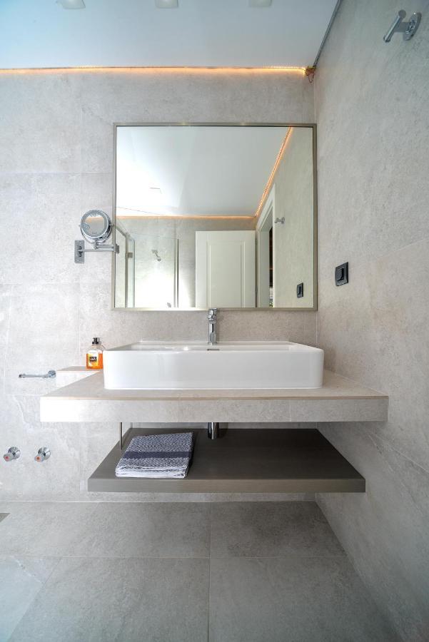Paxos Luxury Living Junior Suites Гайос Екстериор снимка