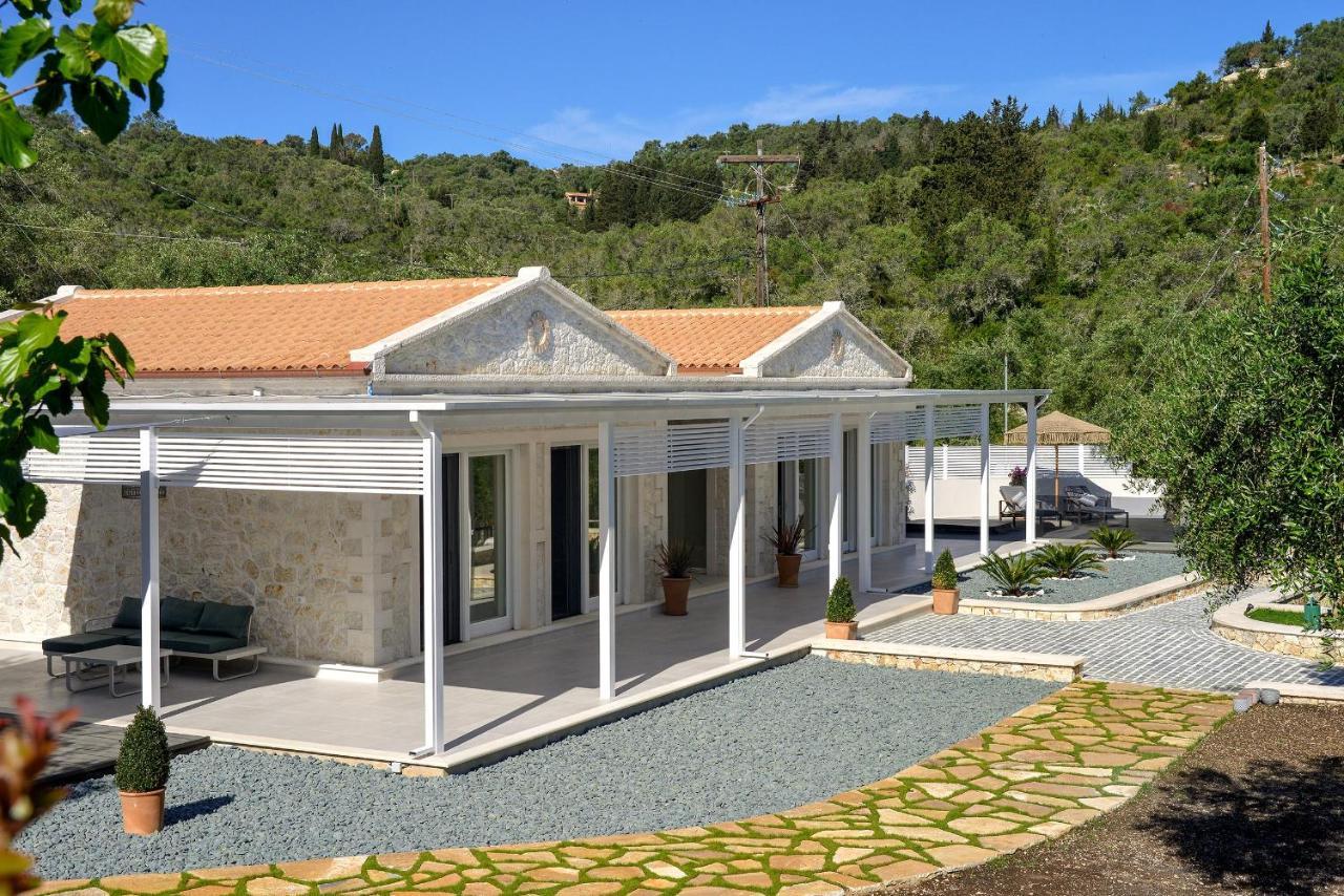 Paxos Luxury Living Junior Suites Гайос Екстериор снимка
